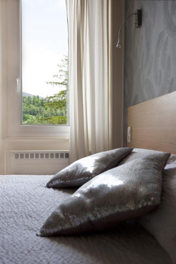Logis Hotel & Restaurant Le Carnot Ди Экстерьер фото