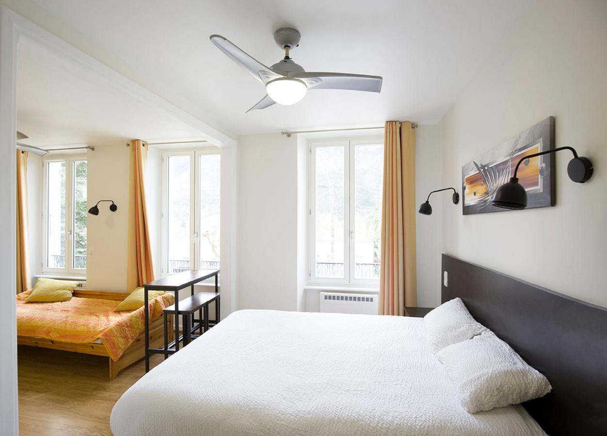 Logis Hotel & Restaurant Le Carnot Ди Экстерьер фото